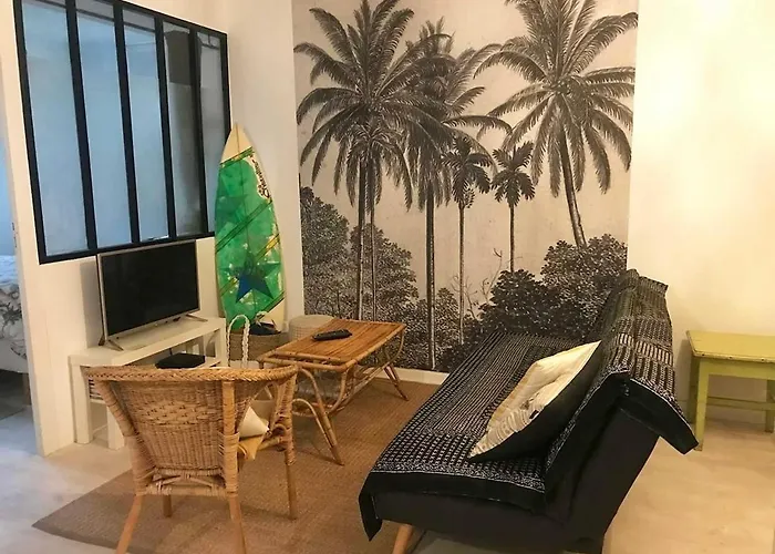 Cosy 4 Pers A 200 M Et Commerce La Cabane64 * Biarriz